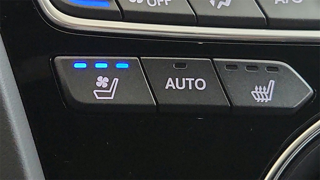 2024 Acura RDX A-Spec Advance photo 21
