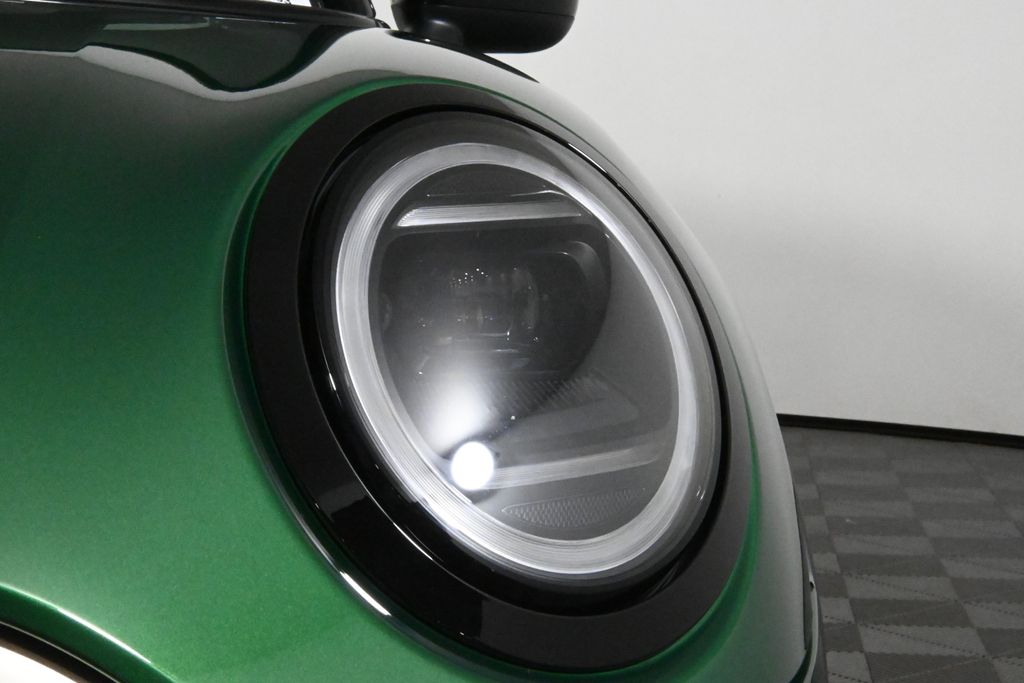 2025 Mini Cooper S photo 10