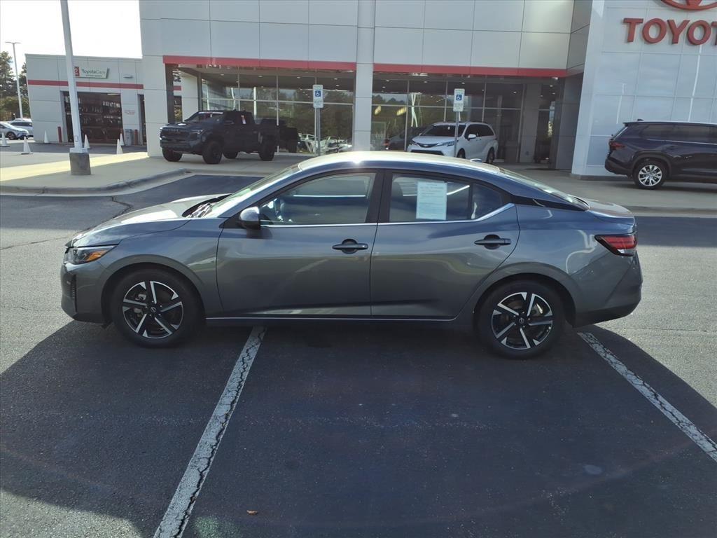 2024 Nissan Sentra SV photo 2