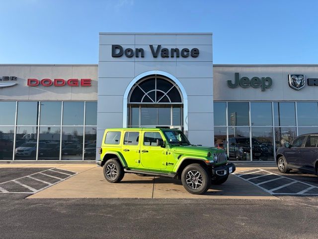 2026 Jeep Wrangler 4-Door Sahara's photo