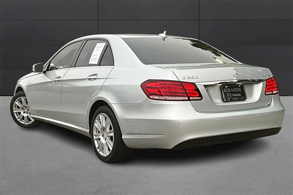 2014 Mercedes Benz E 250 4MATIC photo 10