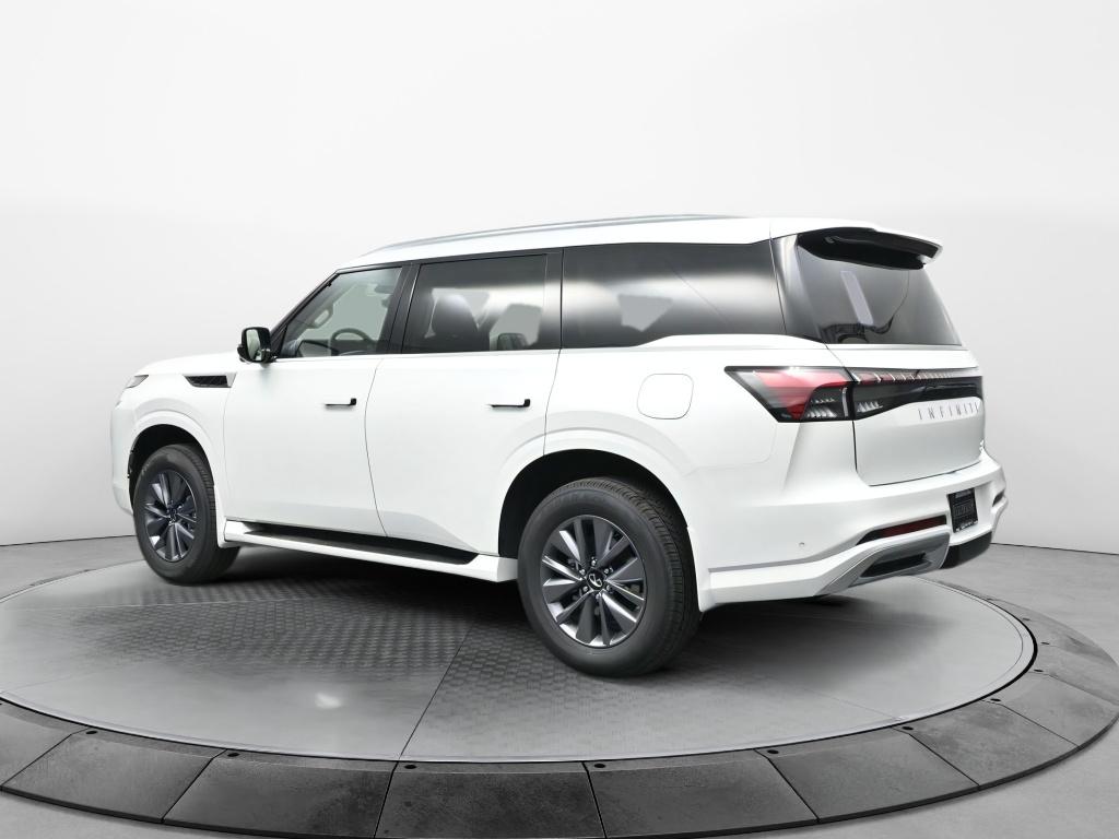 2026 Infiniti QX80 Pure photo 3