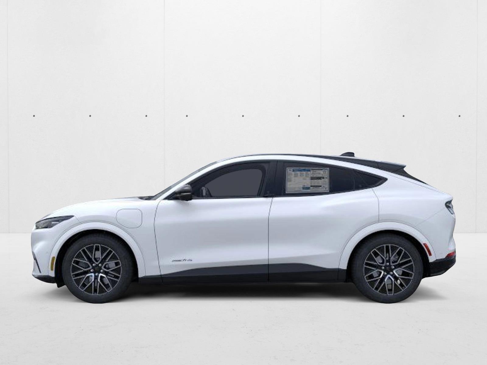 2025 Ford Mustang Mach-E Premium photo 2