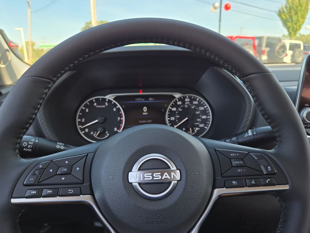 2025 Nissan Sentra SV photo 25