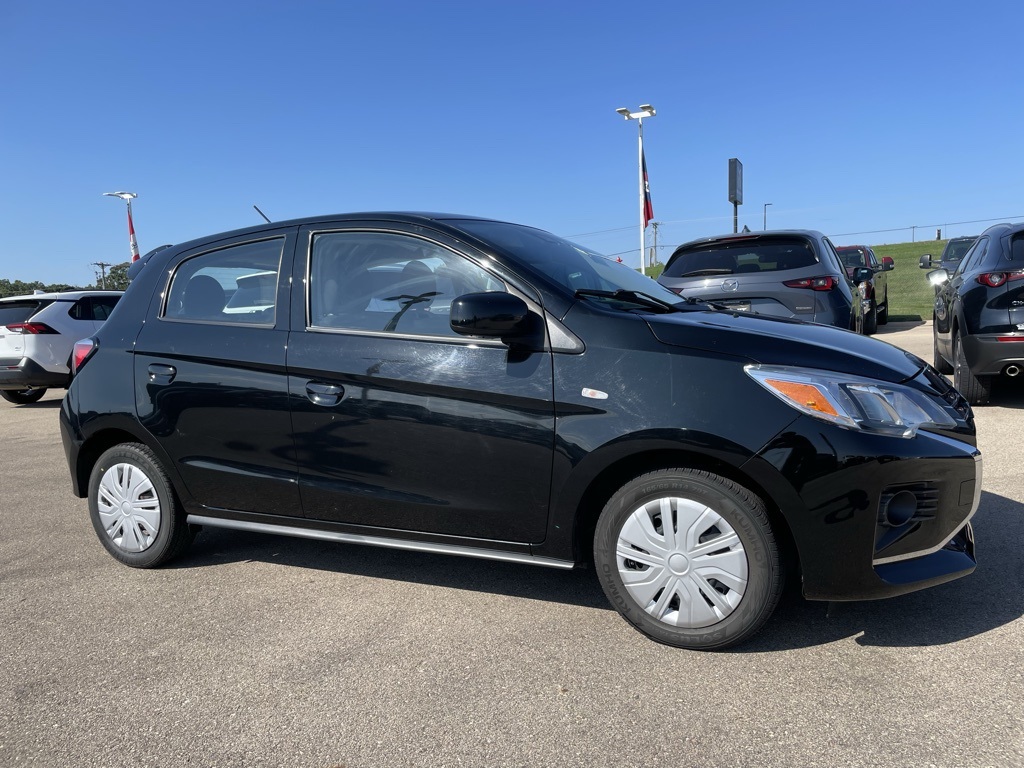 2022 Mitsubishi Mirage ES photo 2