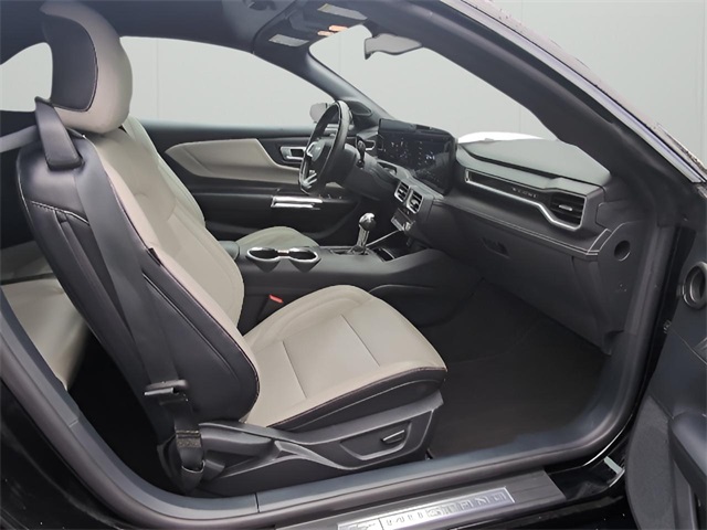2024 Ford Mustang EcoBoost Premium photo 33