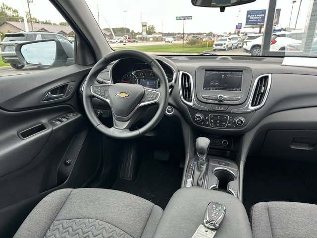 2023 Chevrolet Equinox LT photo 10