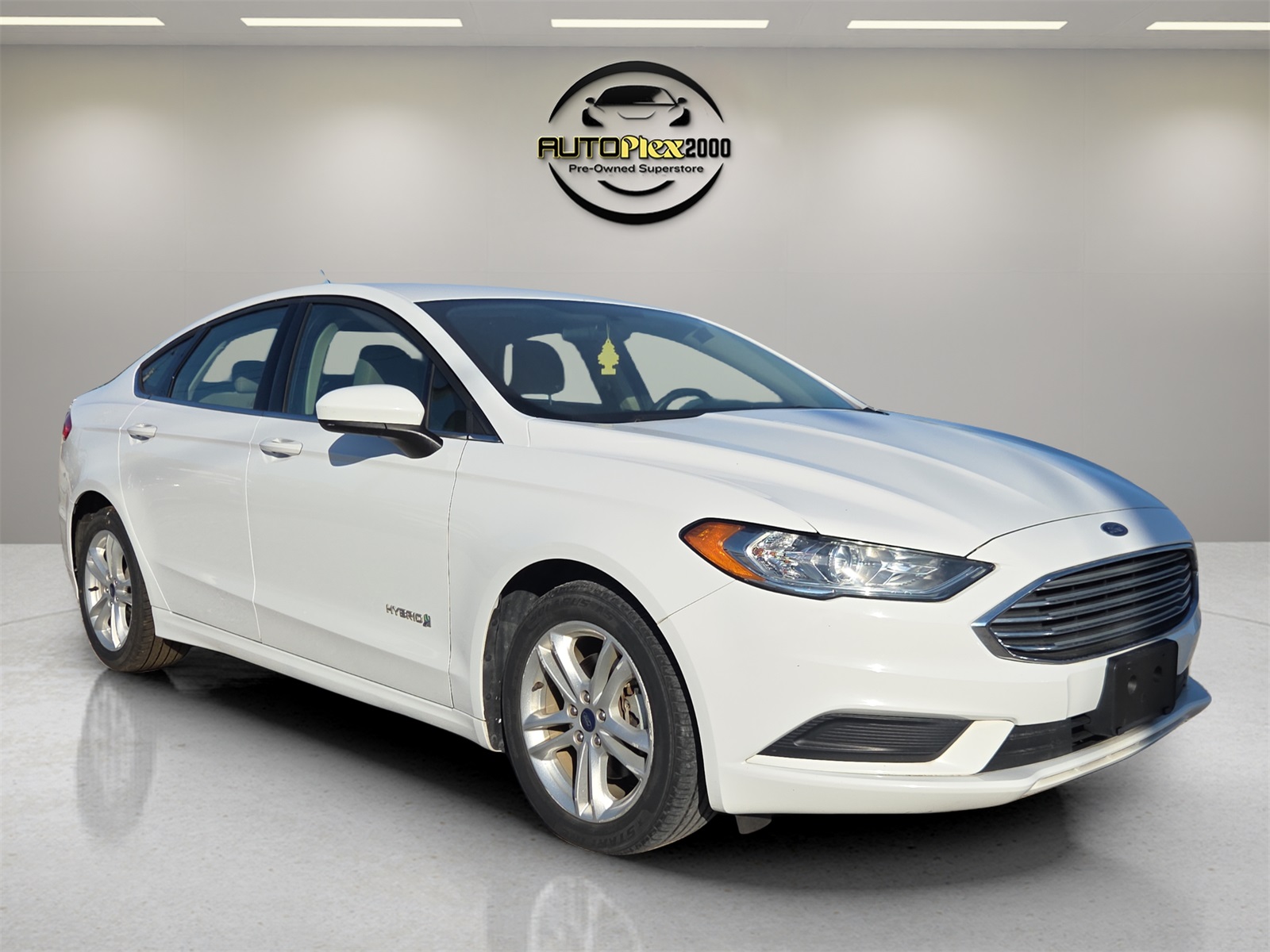 2018 Ford Fusion Hybrid S's photo
