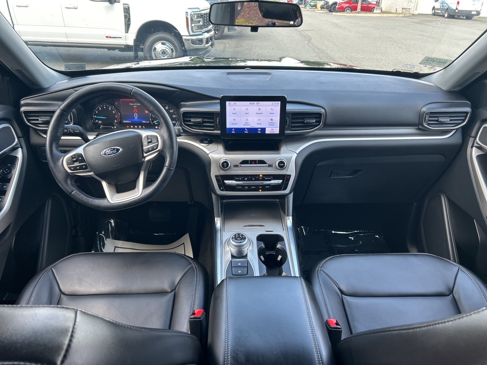 2022 Ford Explorer XLT photo 2