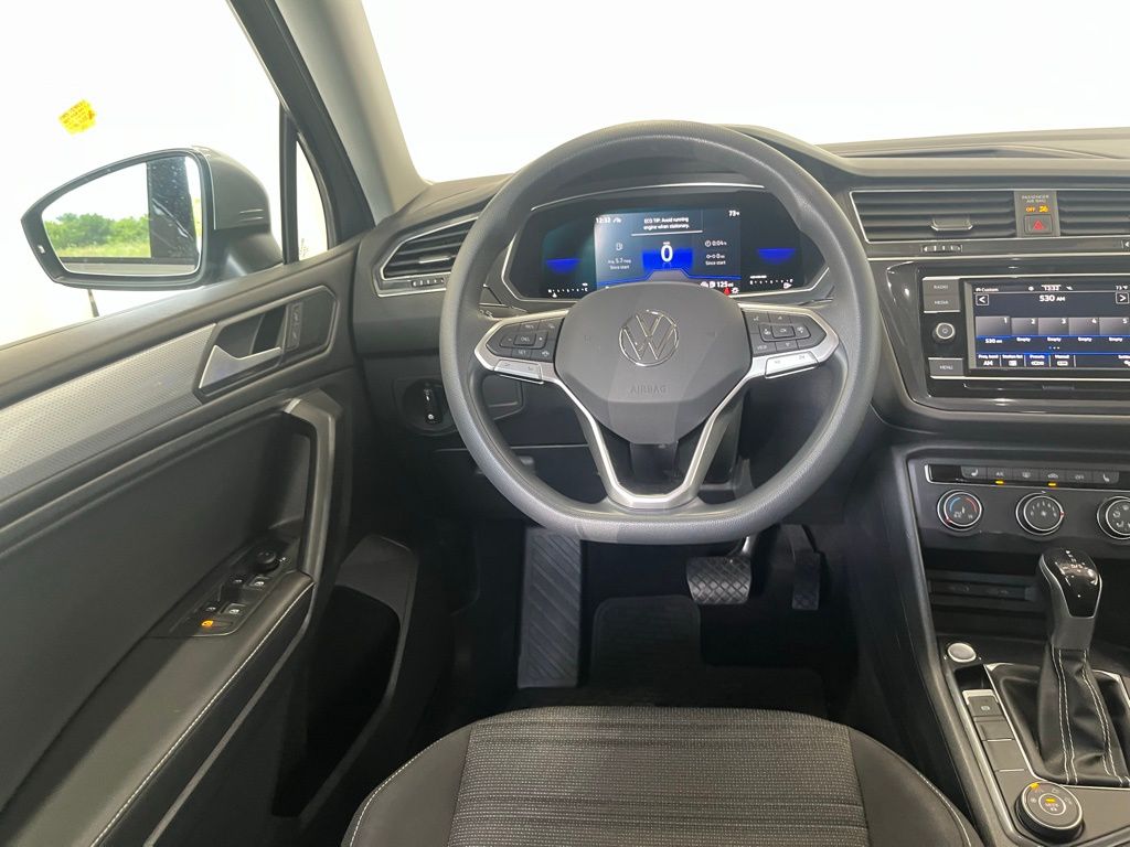 2022 Volkswagen Tiguan S photo 19
