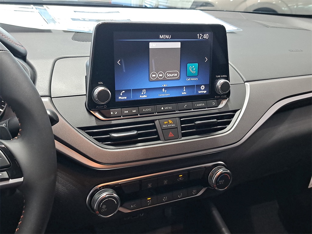 2025 Nissan Altima 2.5 SR photo 27