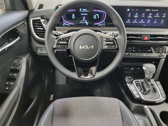 2026 Kia Seltos S photo 15
