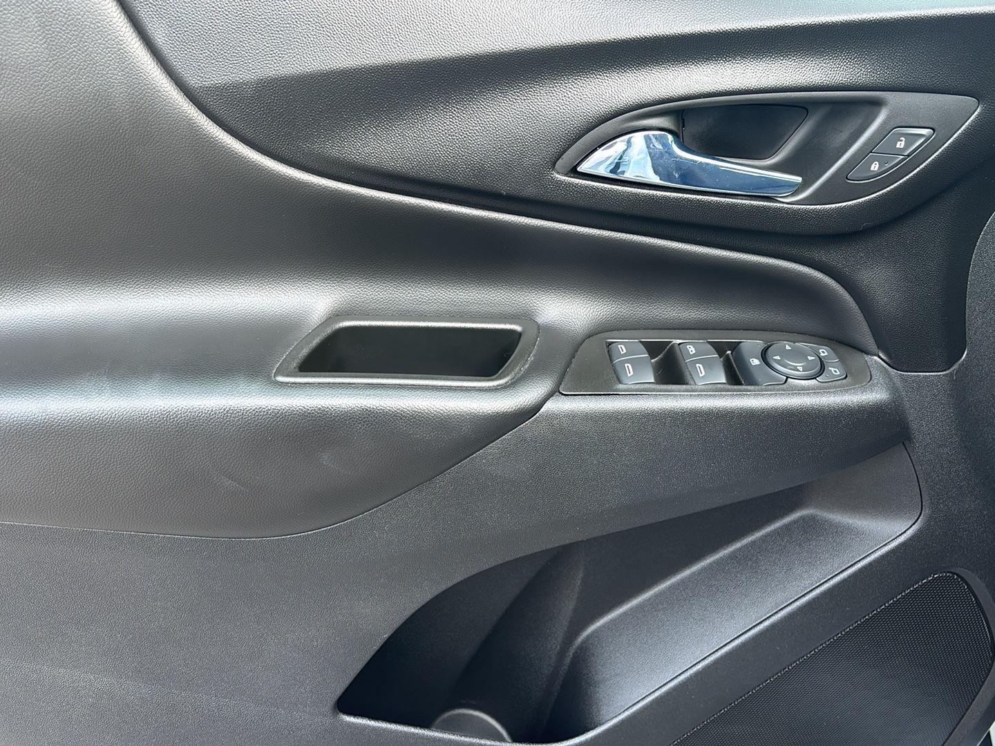 2022 Chevrolet Equinox LT photo 20