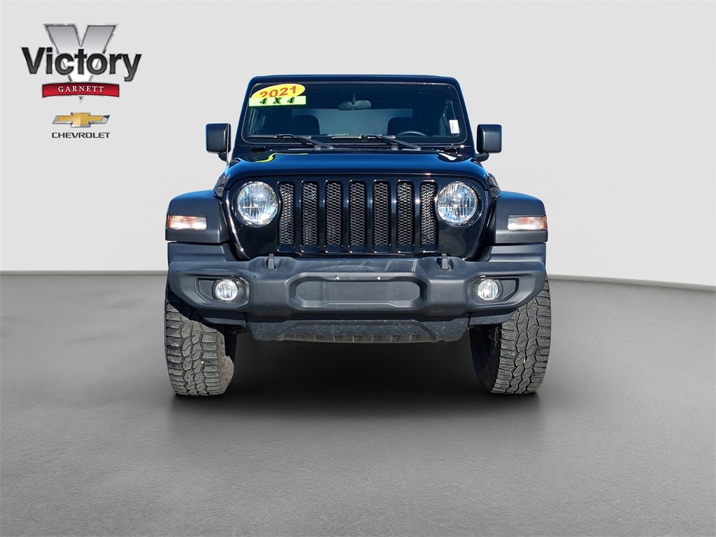 Used 2021 Jeep Wrangler Sport with VIN 1C4GJXAG7MW556678 for sale in Kansas City