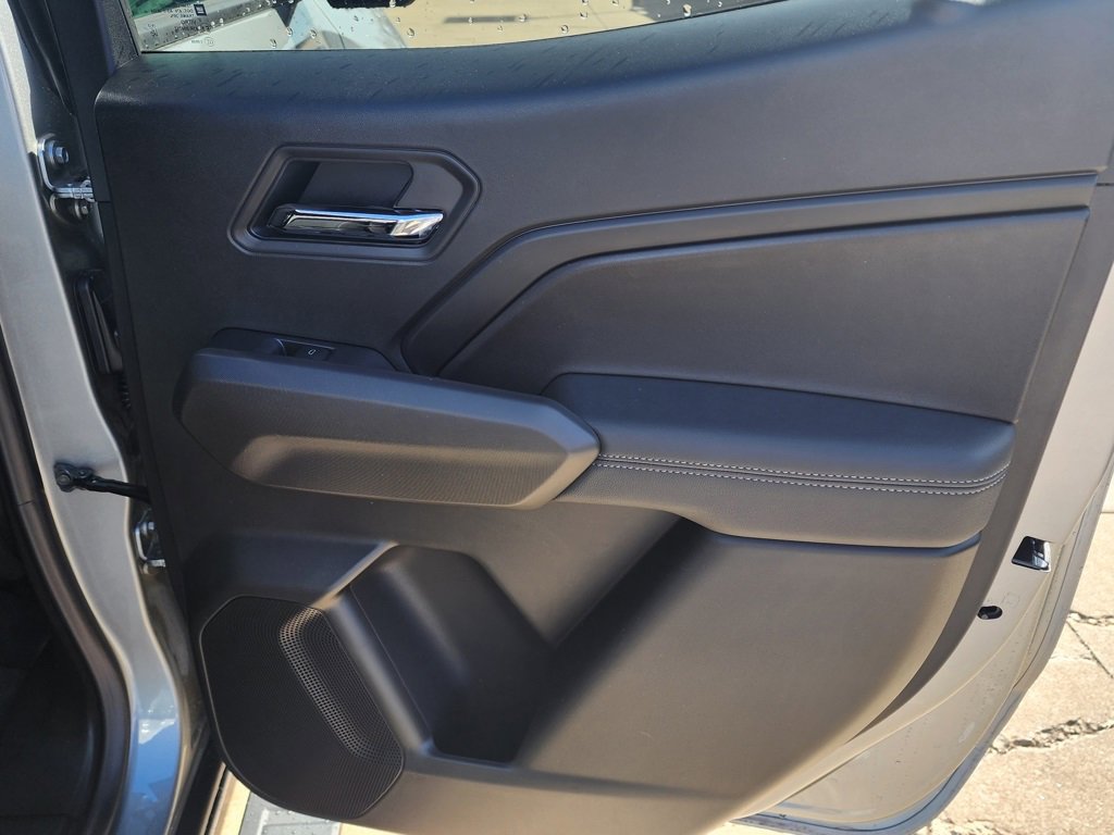 2025 Gmc Canyon Elevation photo 35