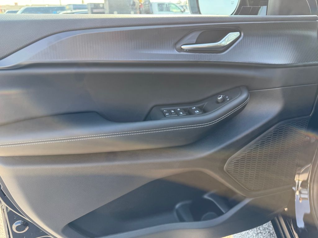 2025 Jeep Grand Cherokee Altitude X photo 10
