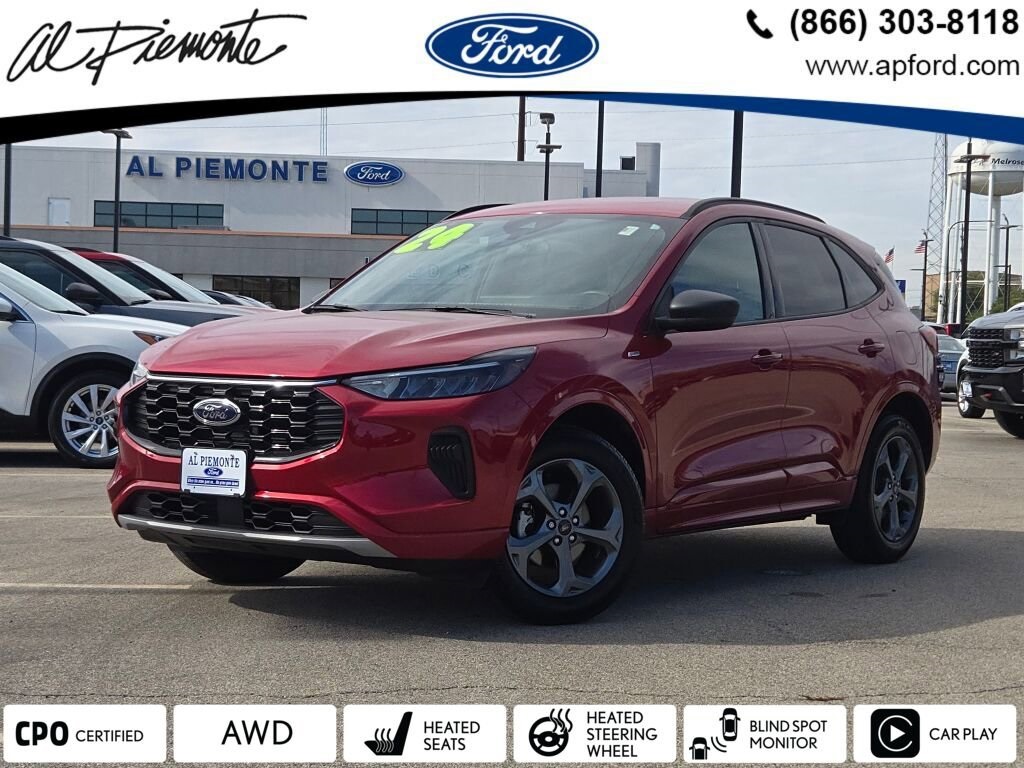 2024 Ford Escape ST-Line's photo