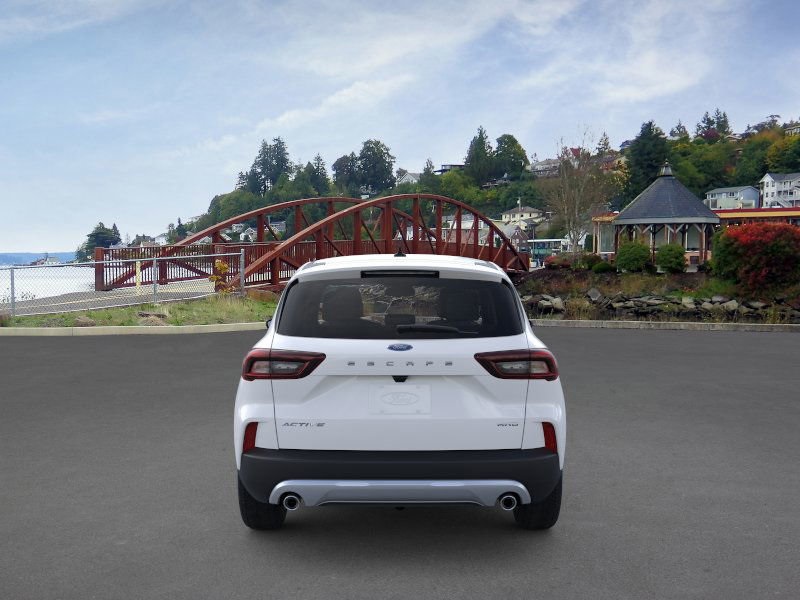 2025 Ford Escape Sport photo 4