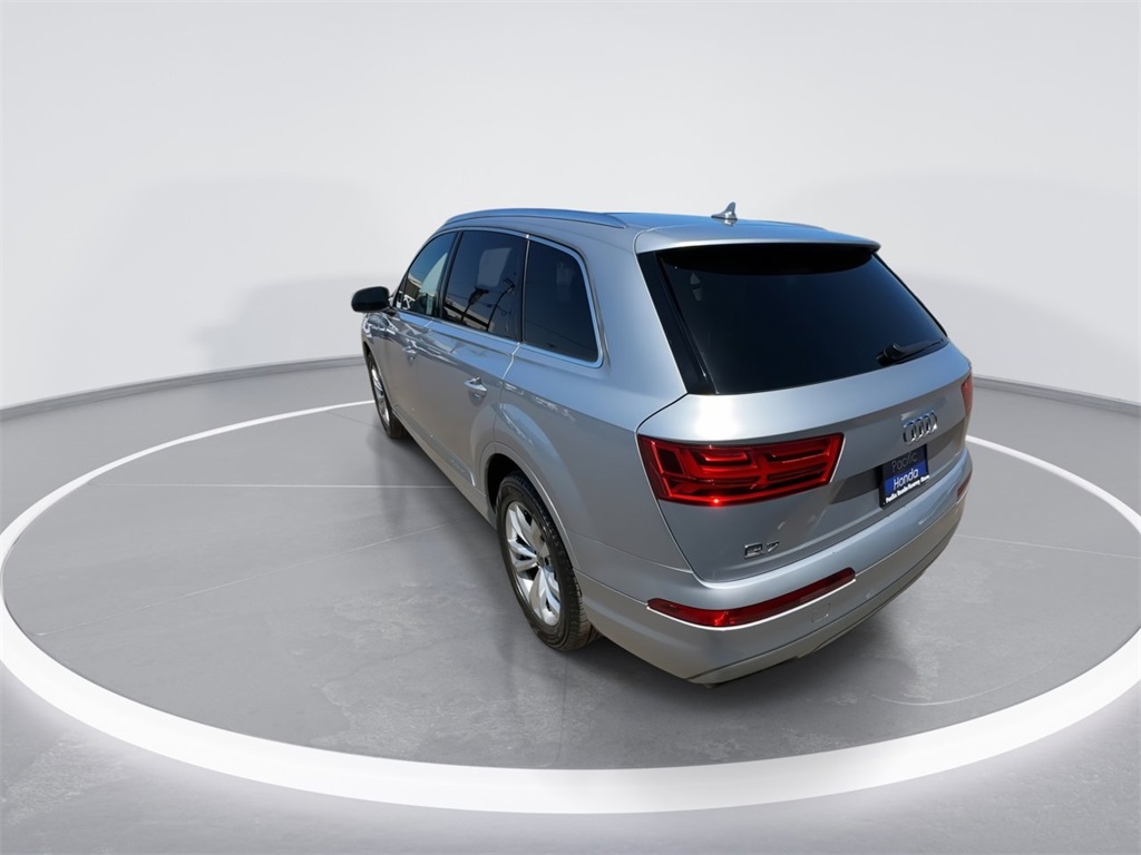 2019 Audi Q7 55 Premium photo 11