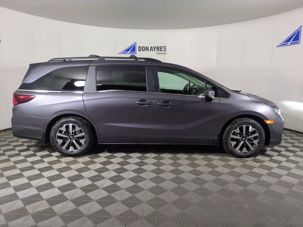 2026 Honda Odyssey EX-L photo 6