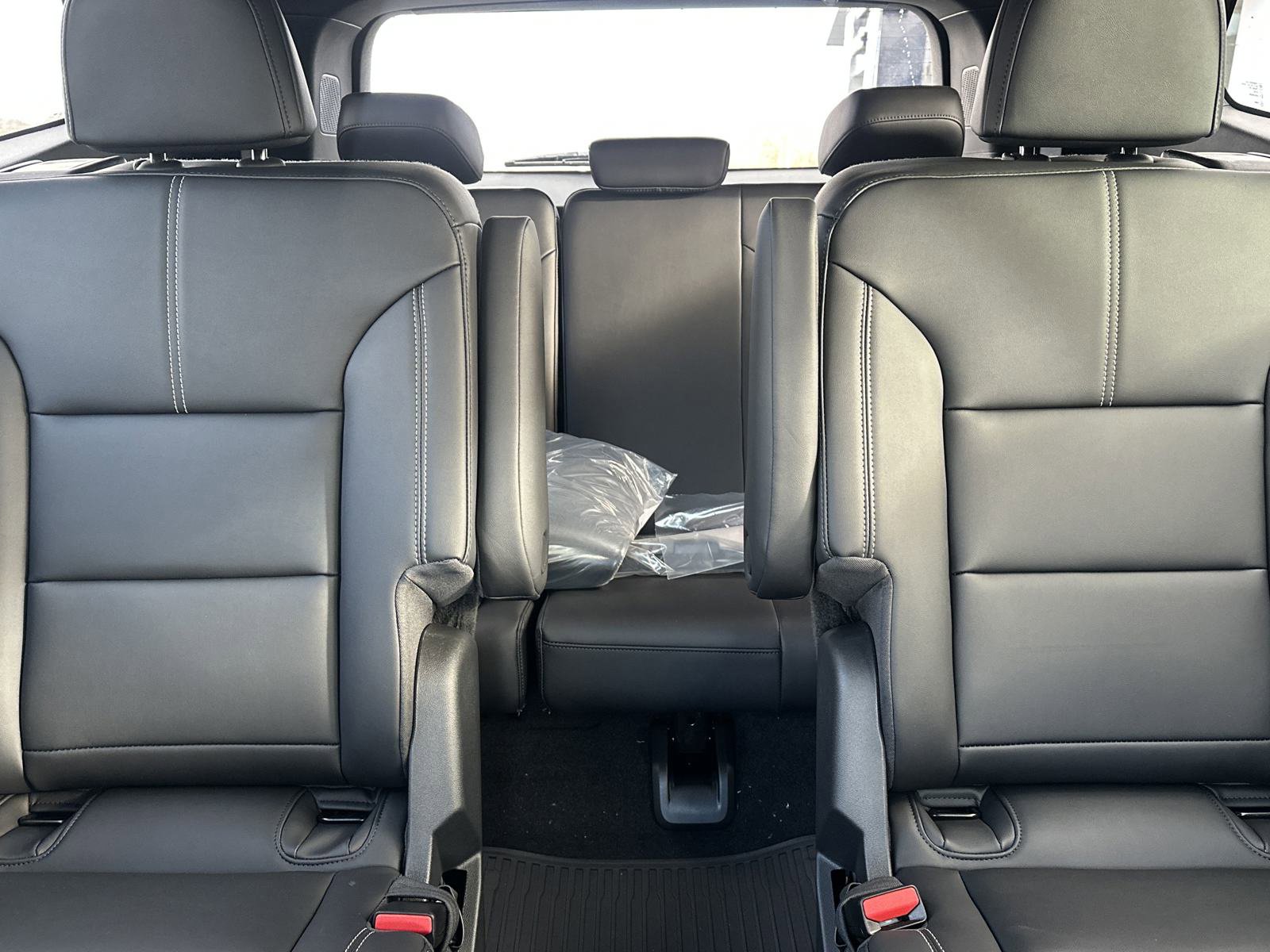 2025 Gmc Acadia Elevation photo 19