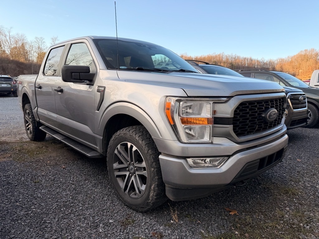 2022 Ford F-150 XL photo 3
