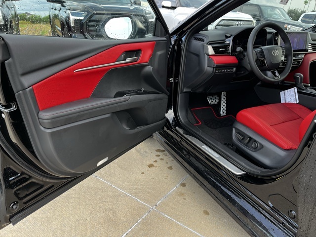 2025 Toyota Camry XSE photo 14