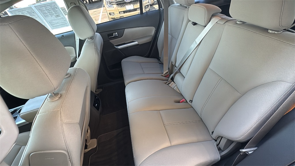 2013 Ford Edge SE photo 22