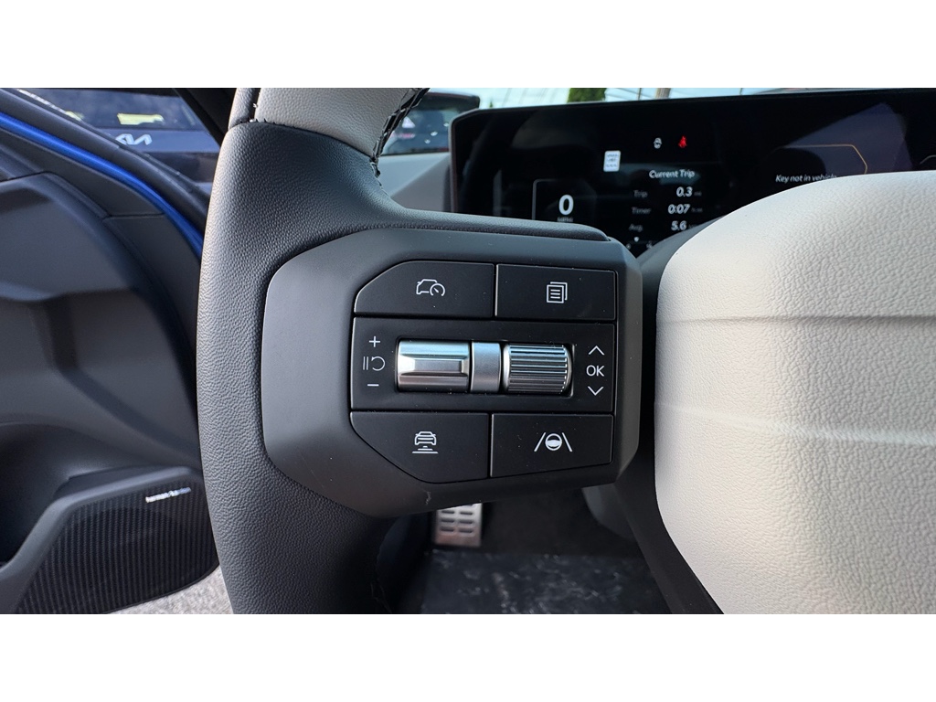 2025 Kia K4 GT-Line Turbo photo 7