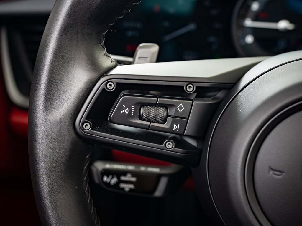2024 Porsche 911 Targa 4S photo 21