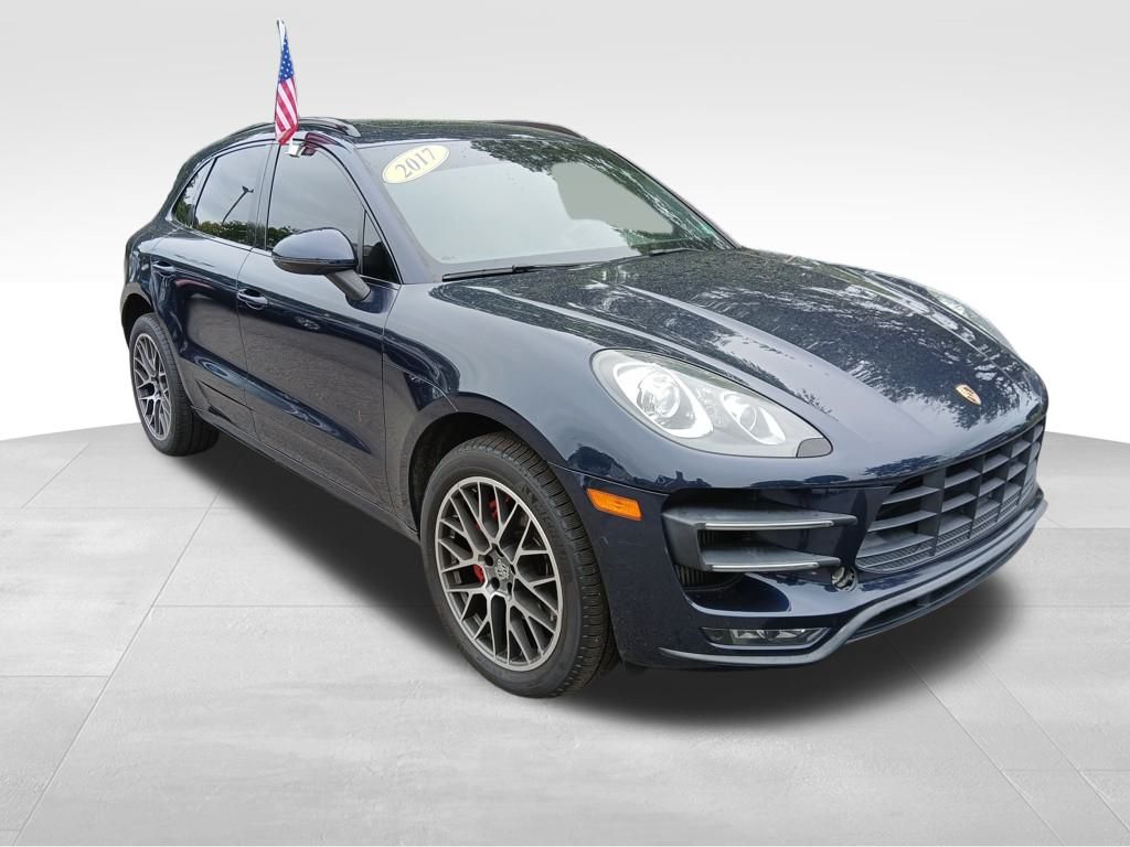 2017 Porsche Macan Turbo photo 7