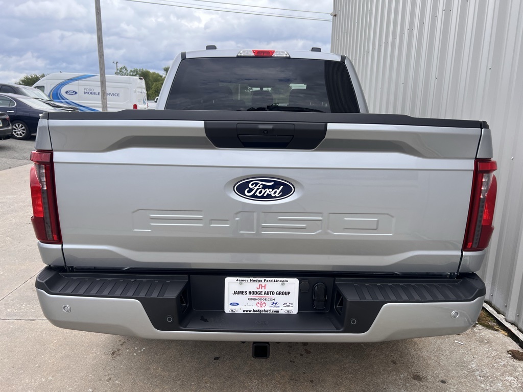 2025 Ford F-150 STX photo 13