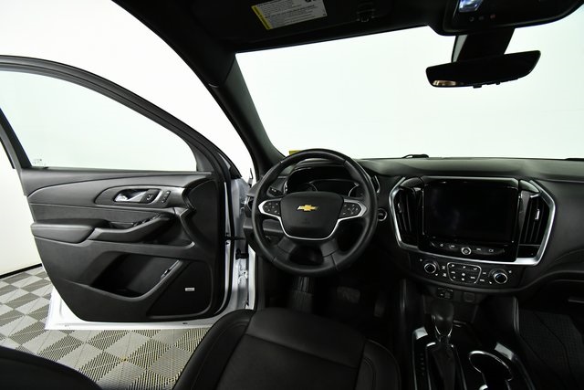 2023 Chevrolet Traverse High Country photo 14