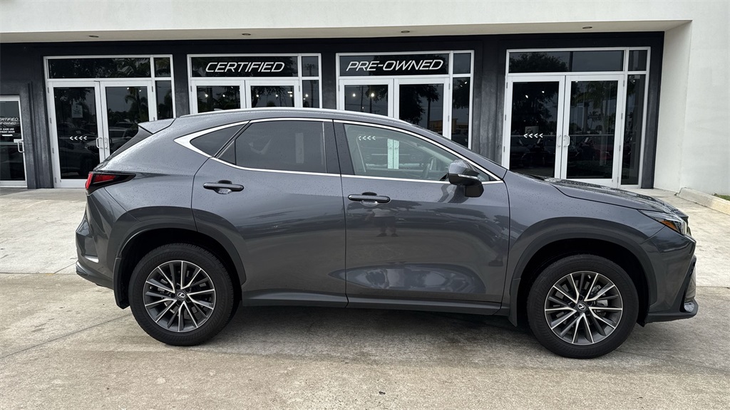 2022 Lexus NX 350 photo 5
