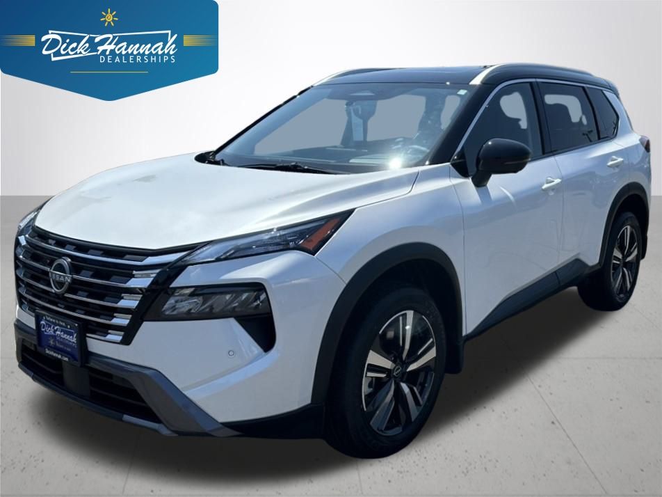 2025 Nissan Rogue SL's photo