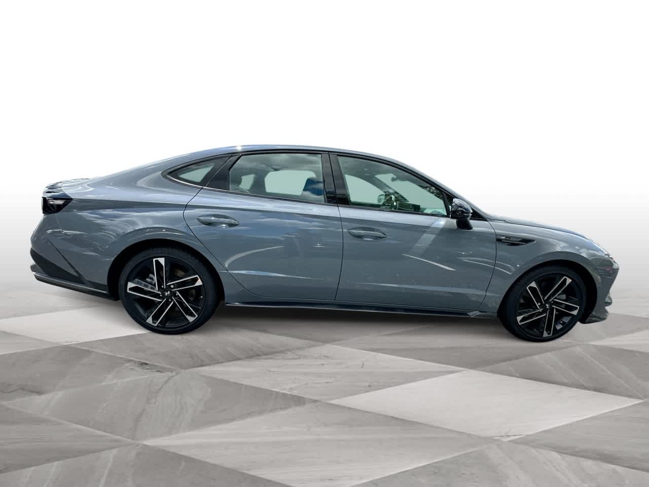2025 Hyundai Sonata N Line photo 8