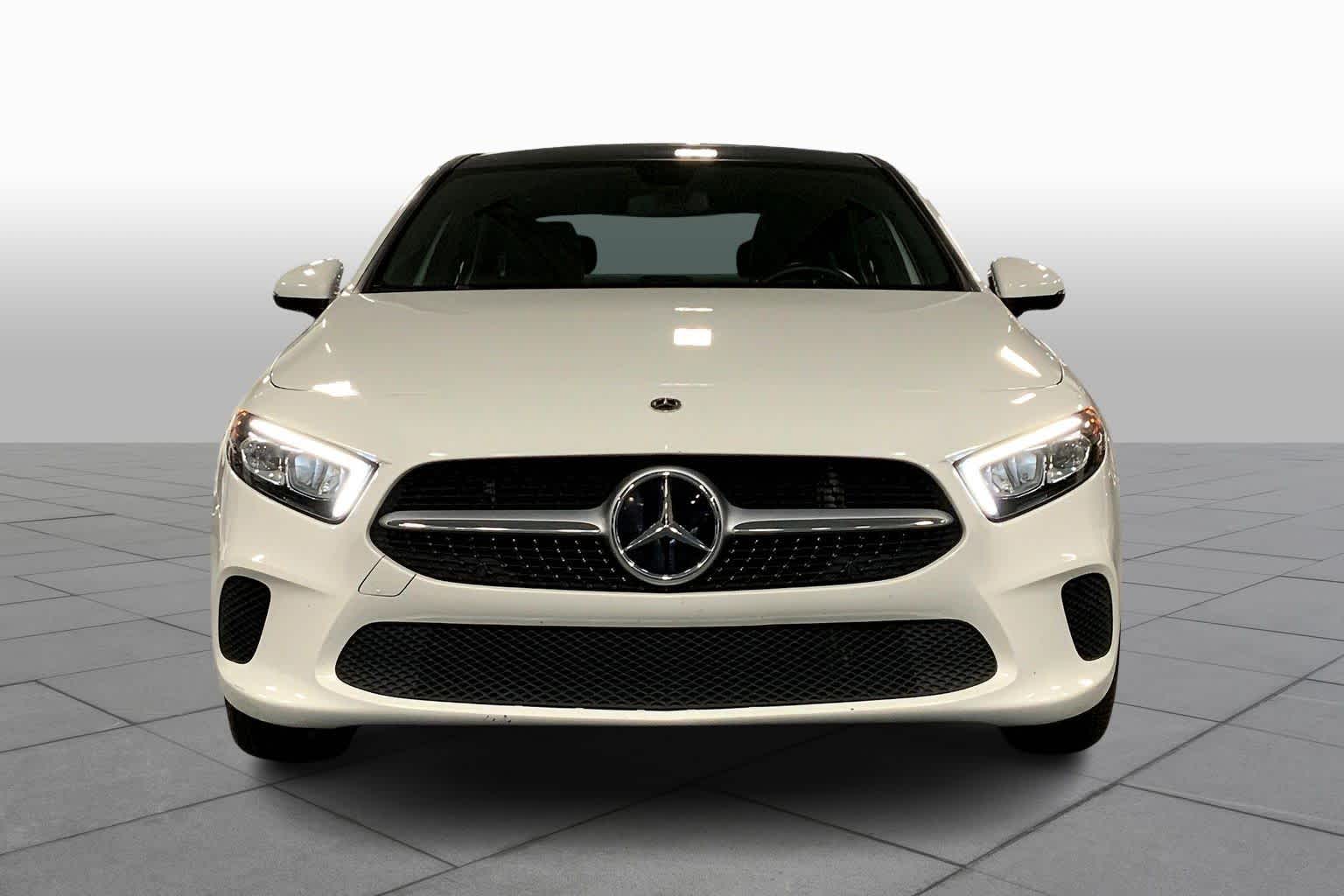 2022 Mercedes Benz A 220 photo 3