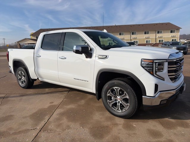 2026 GMC Sierra 1500 SLT's photo