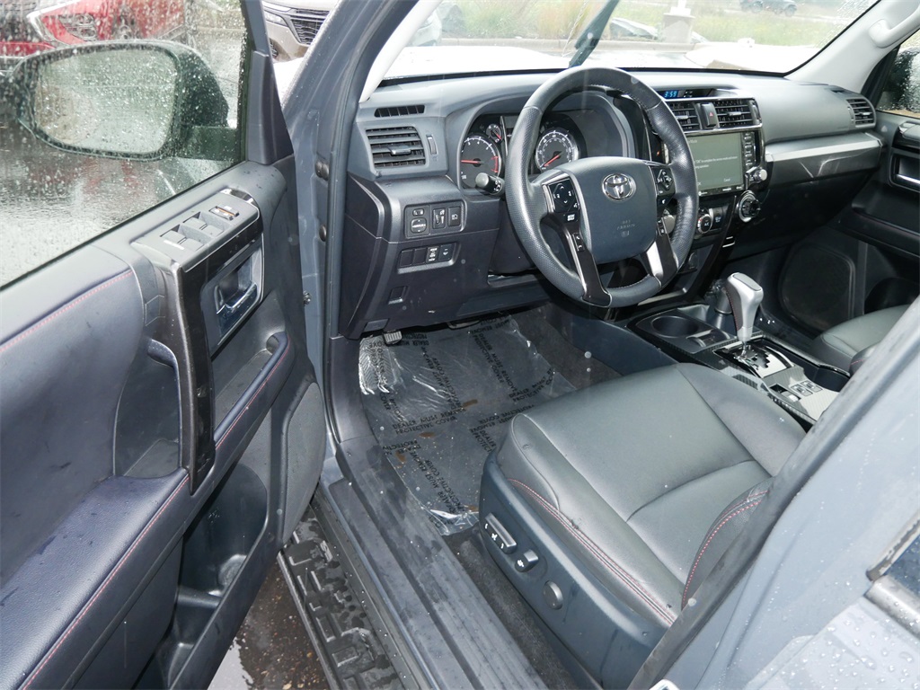 2024 Toyota 4Runner TRD Off-Road Premium photo 11