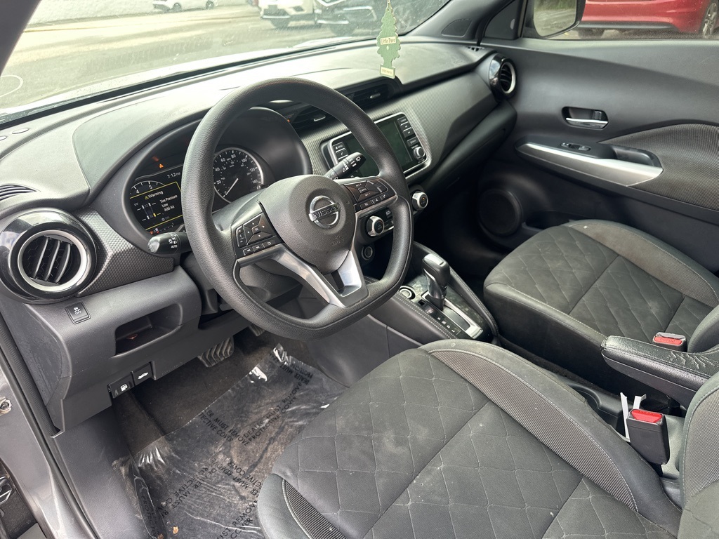 2019 Nissan Kicks SV photo 6