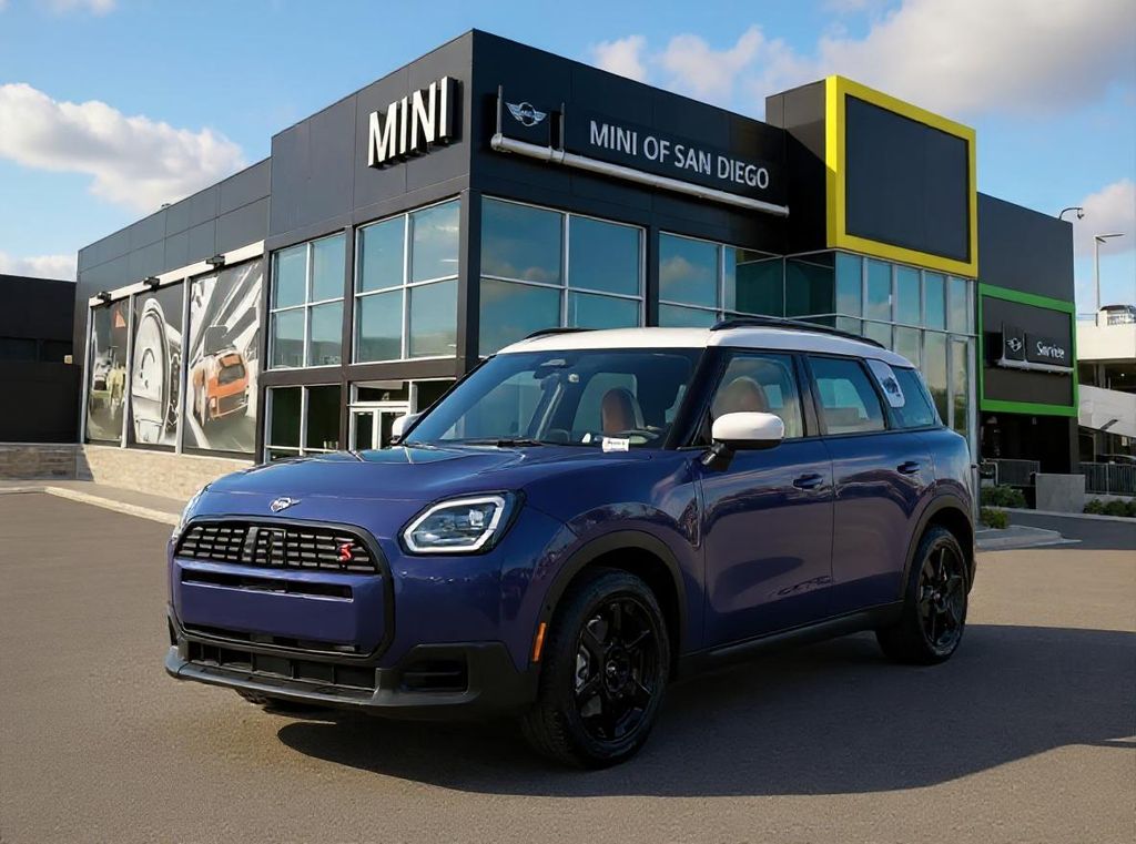 2026 MINI Countryman S's photo