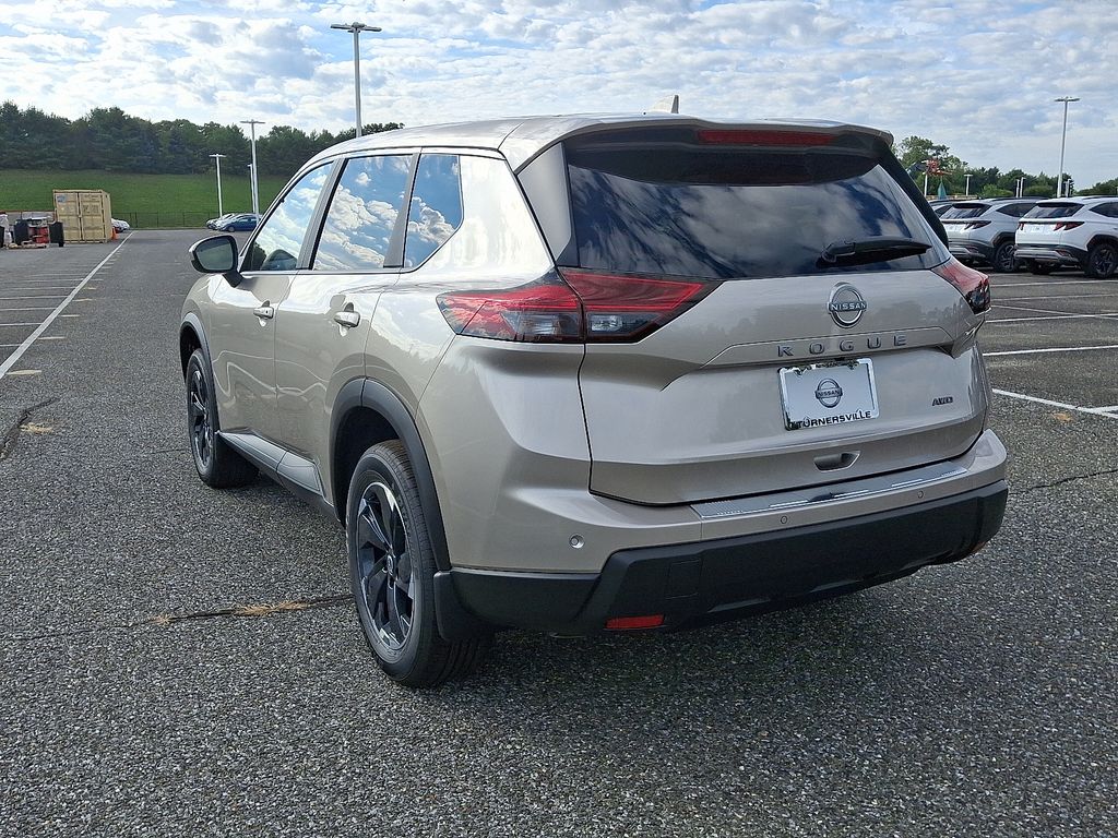 2026 Nissan Rogue SV photo 3