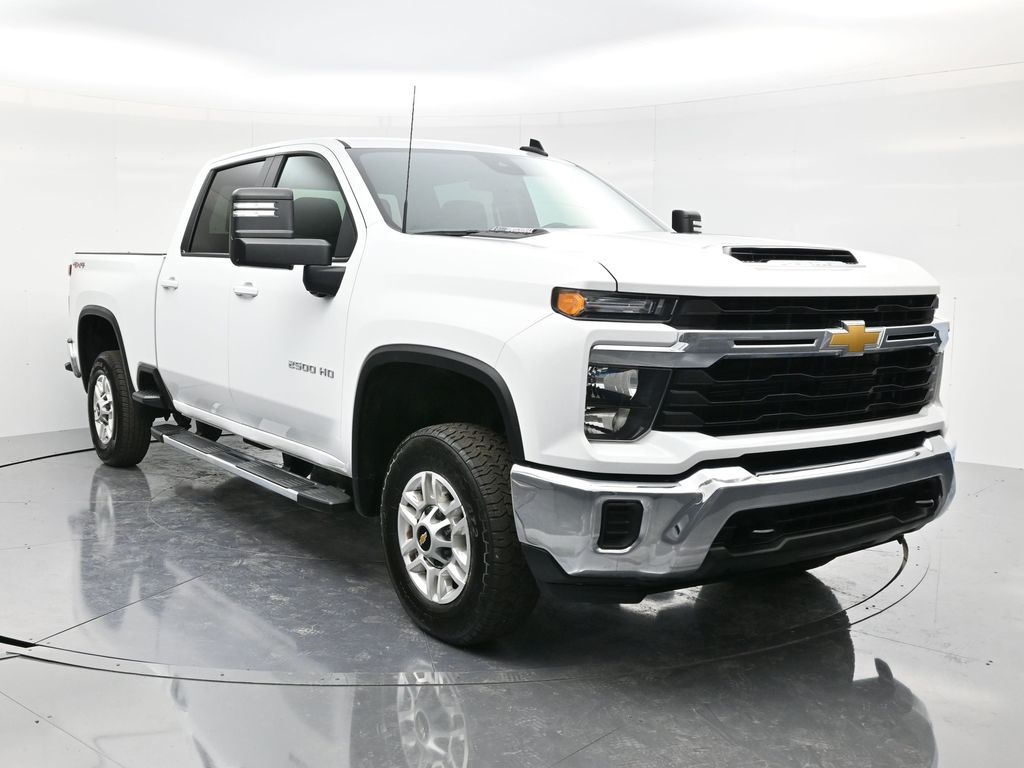 2024 Chevrolet Silverado 2500HD LT's photo