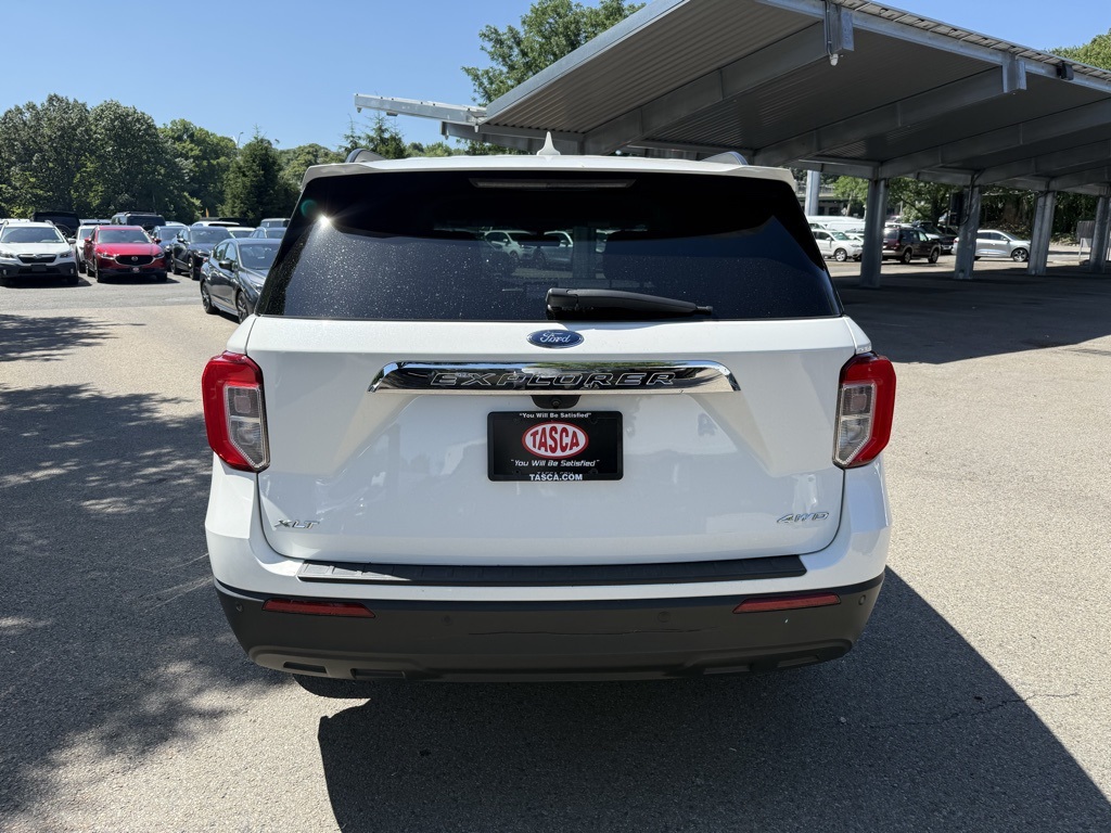 2022 Ford Explorer XLT photo 6