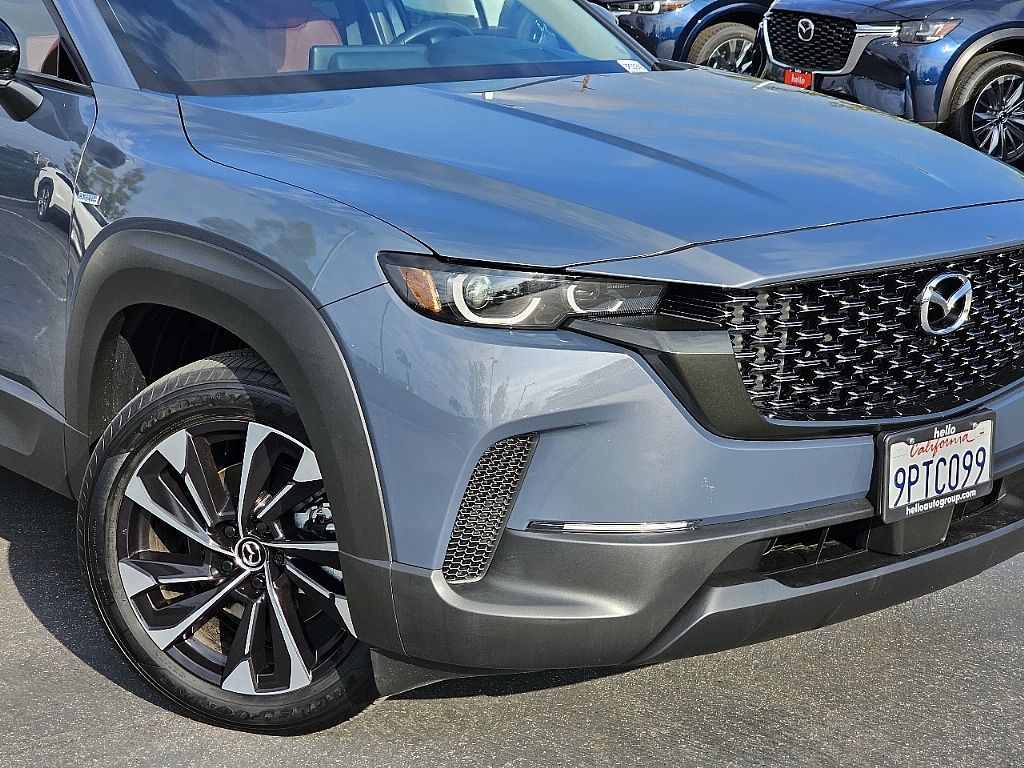 2025 Mazda CX-50 Premium Plus photo 2