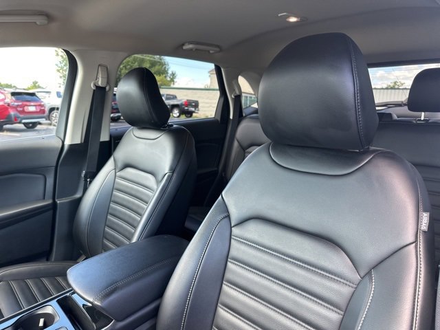 2019 Ford Edge SEL photo 25