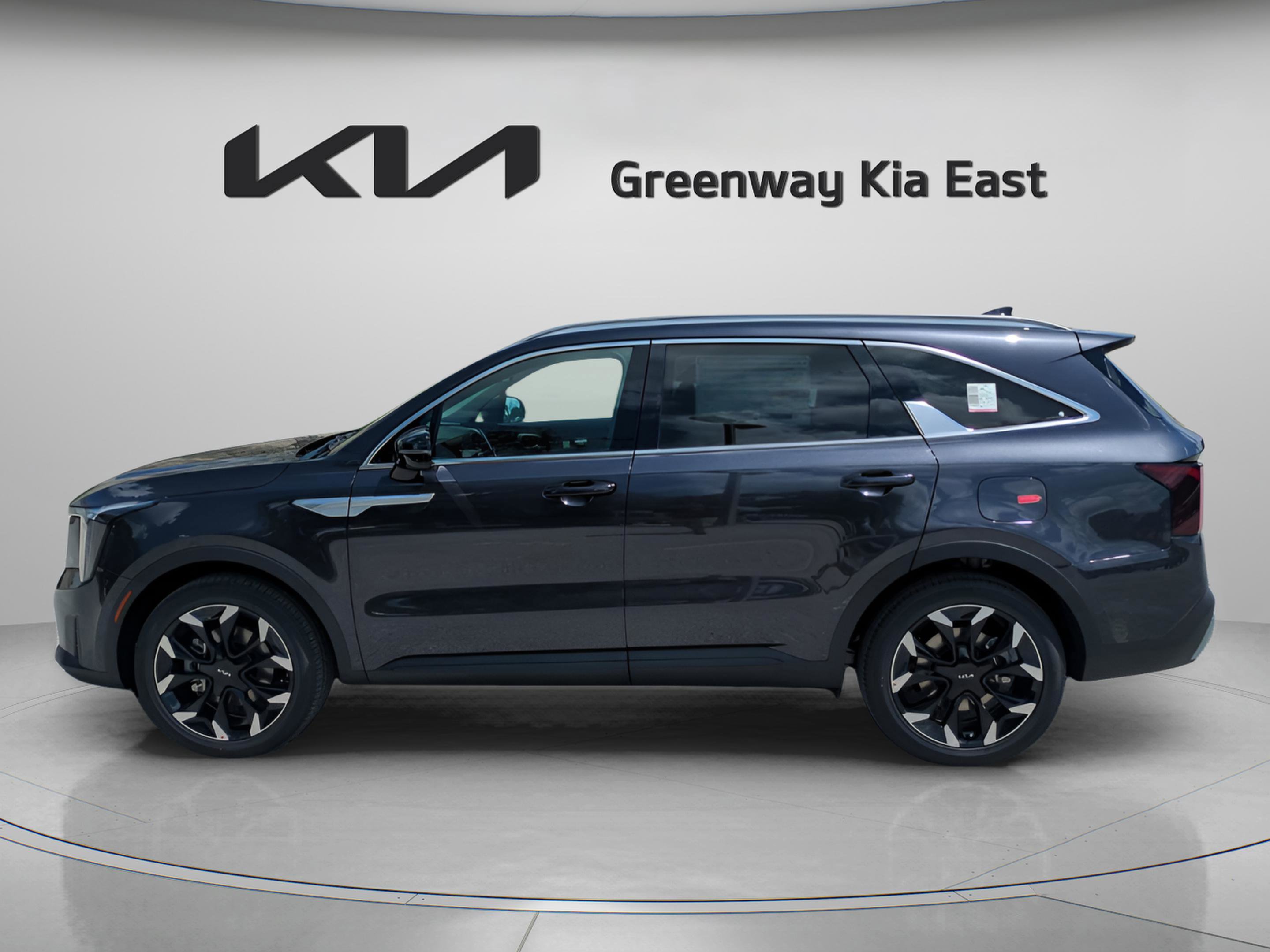 2026 Kia Sorento EX photo 4