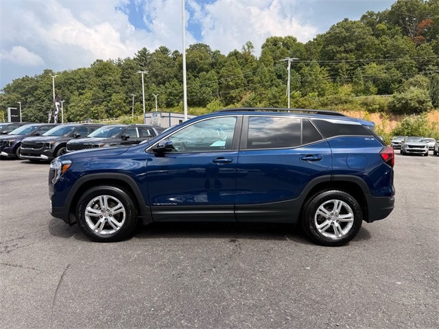 2022 Gmc Terrain SLE photo 3