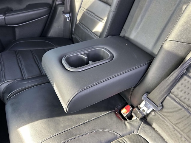 2022 Honda CR-V Hybrid Touring photo 9