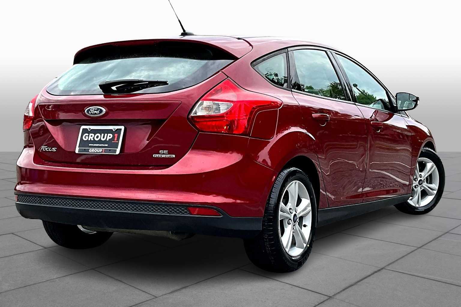 2014 Ford Focus SE photo 9